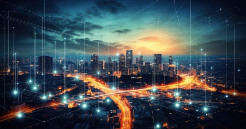 Explore the applications of edge computing in enhancing IT services and reducing latency